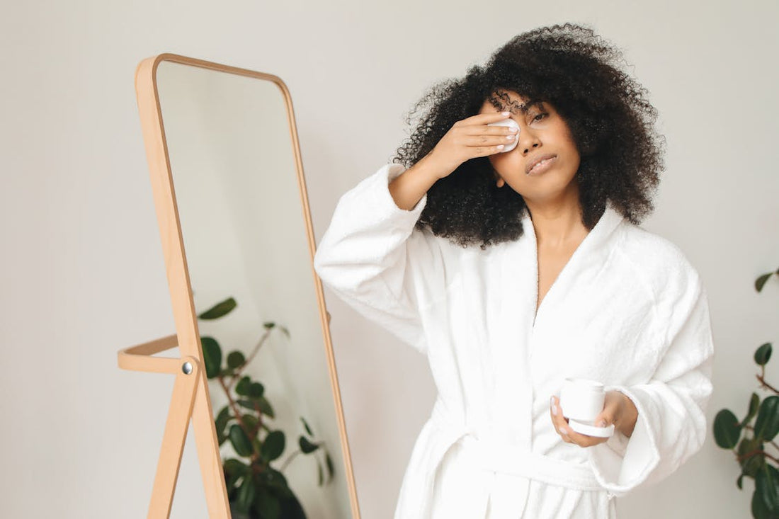 Dermatitis seborreica: causas, síntomas y cómo controlarla con skincare