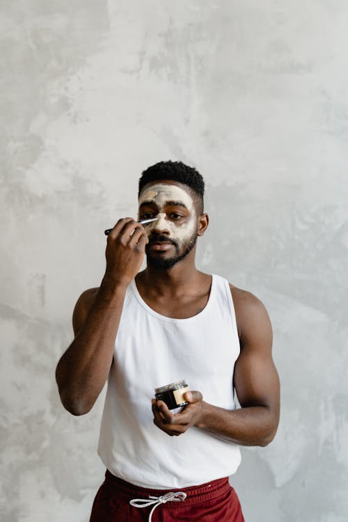 Skincare para Semana Santa en la playa: la guía completa para no volver quemada