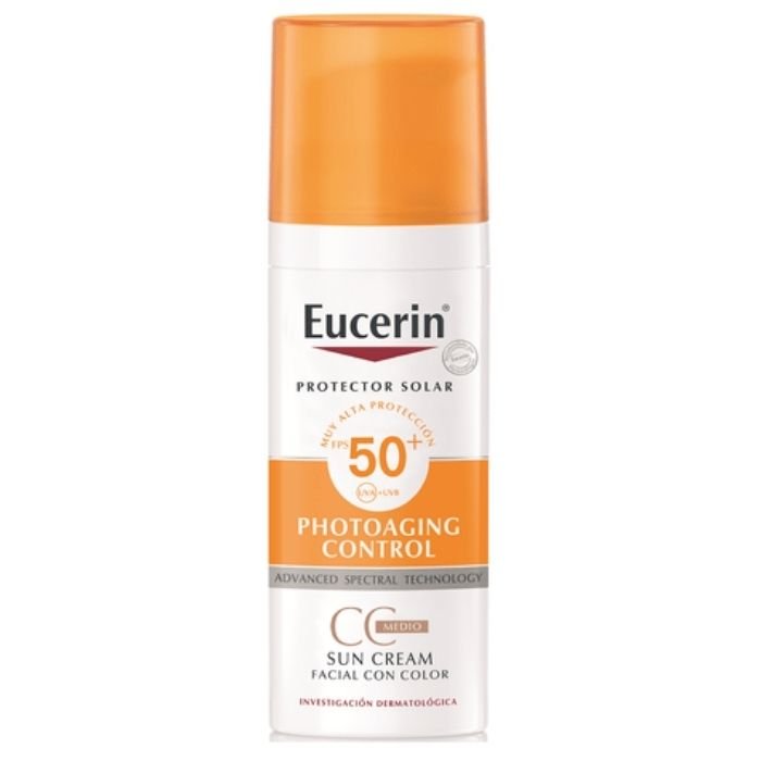 Descubre la protección solar avanzada con un toque de color con la Crema con Color FPS50+ Euc Photoaging Control Sun, ahora disponible en DermaBella. Esta crema ha sido formulada para proporcionar una defensa efectiva contra los daños causados por el sol, al tiempo que brinda un tono uniforme y natural a tu piel.