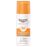 Descubre la protección solar avanzada con un toque de color con la Crema con Color FPS50+ Euc Photoaging Control Sun, ahora disponible en DermaBella. Esta crema ha sido formulada para proporcionar una defensa efectiva contra los daños causados por el sol, al tiempo que brinda un tono uniforme y natural a tu piel.