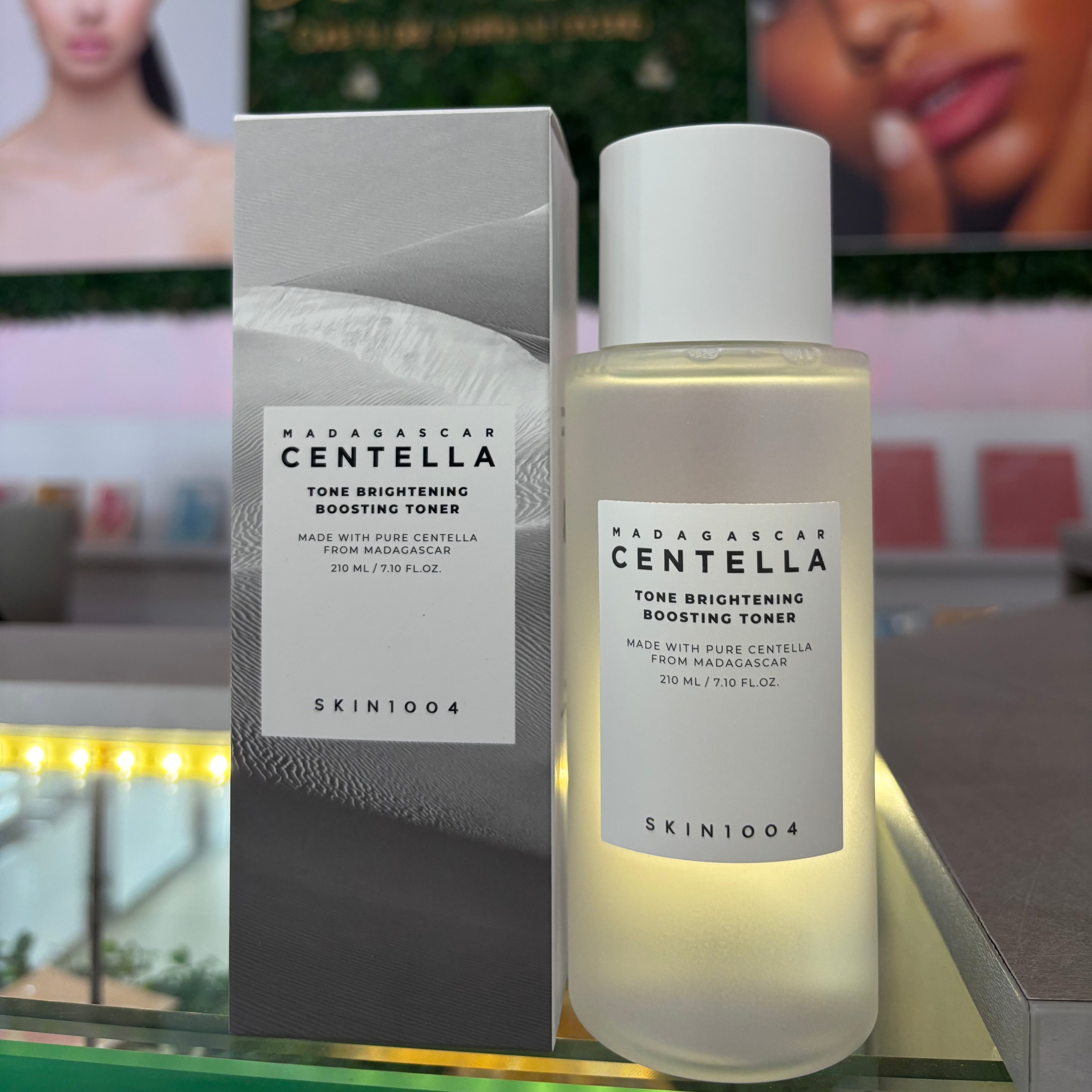 SKIN1004 Madagascar Centella Tone Brightening Boosting Toner | Tónico Iluminador Coreano