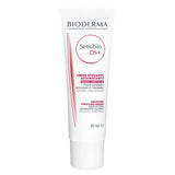 Calma y restaura la piel sensible y con tendencia a la descamación con nuestra exclusiva Sensibio DS Crema, disponible solo en nuestra tienda, DermaBella. Esta crema ha sido formulada con precisión para aliviar la irritación, reducir la descamación y mejorar la resistencia de la piel.