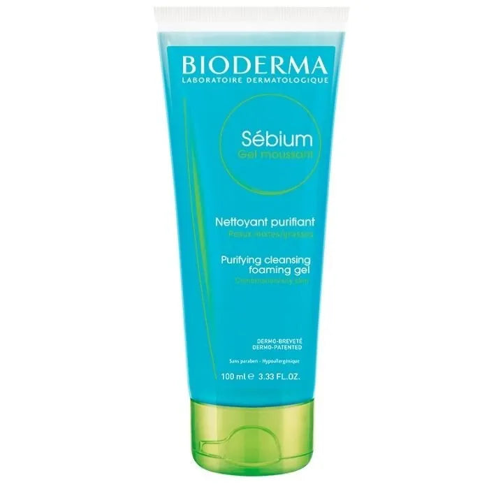 Descubre la frescura y el equilibrio con nuestro exclusivo Sebium Gel Moussant, disponible solo en nuestra tienda, DermaBella. Este gel espumoso ha sido formulado cuidadosamente para pieles mixtas y grasas, proporcionando una limpieza profunda y regulando la producción de sebo.