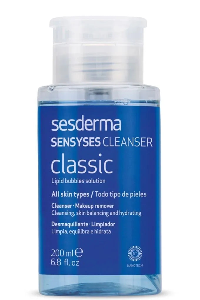 Descubre una limpieza suave y efectiva para tu piel con nuestra exclusiva Sensyses Cleanser Classic, disponible solo en nuestra tienda, DermaBella. Este limpiador sin enjuague ha sido cuidadosamente formulado para eliminar impurezas, maquillaje y residuos, dejando la piel limpia y fresca.