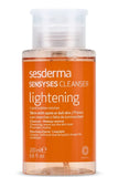 Ilumina y limpia tu piel con nuestra exclusiva Sensyses Lightening Cleanser, disponible solo en nuestra tienda, DermaBella. Este limpiador sin enjuague ha sido cuidadosamente formulado para eliminar impurezas, maquillaje y residuos, al mismo tiempo que trabaja para iluminar y unificar el tono de la piel.